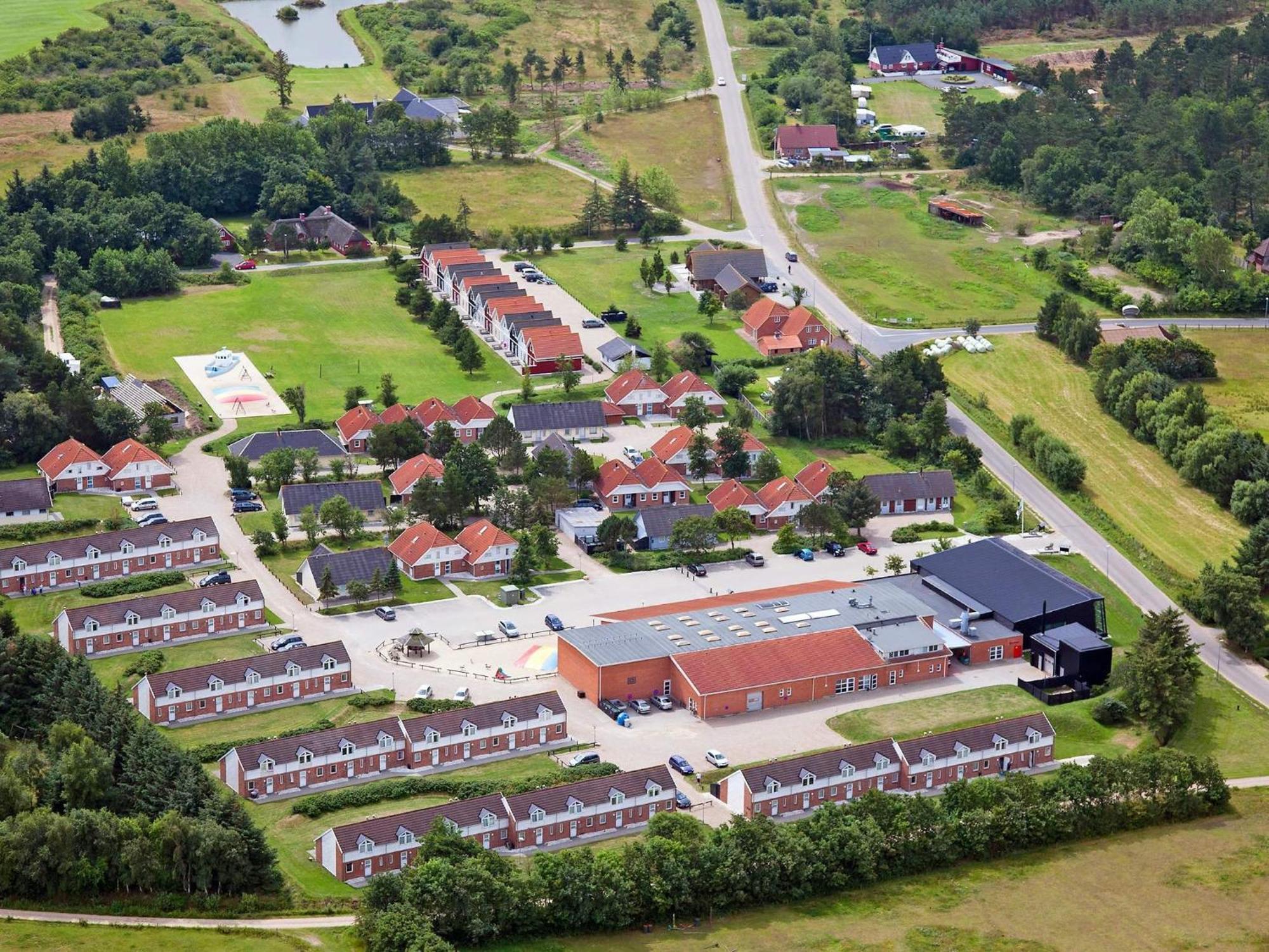 6 Person Holiday Home On A Holiday Park In Bl Vand Blåvand Zewnętrze zdjęcie